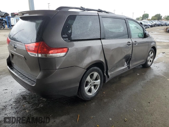 2014 Toyota Sienna LE AAS with VIN 5TDKK3DC0ES522477, listed as a Copart auction lot 49006355 with 136,980 mi miles and Salvage Title. Bid and sale history available at carsss.com. Image 3.