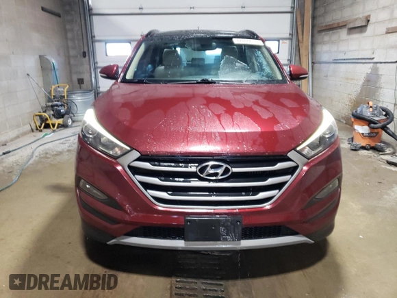 2017 Hyundai Tucson Sport with VIN KM8J3CA25HU552025, listed as a Copart auction lot 42800015 with 180,409 mi miles and Non Repairable. Bid and sale history available at DreamBid. Image 5.