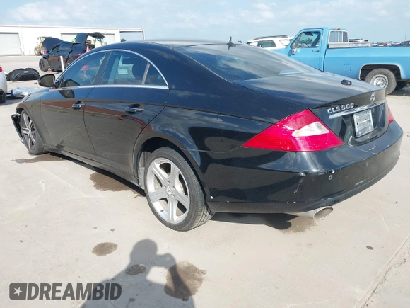 2006 Mercedes-Benz CLS 500 with VIN WDDDJ75X76A035513, listed as a IAAI auction lot 42426134 with Not provided miles and . Bid and sale history available at DreamBid. Image 3.