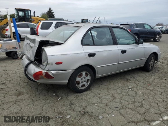 2002 Hyundai Accent GL with VIN KMHCG45C92U342413, listed as a Copart auction lot 45236555 with 120,207 mi miles and Salvage Title. Bid and sale history available at carsss.com. Image 3.