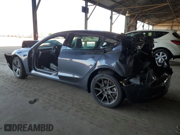 2023 Tesla Model 3 z VIN 5YJ3E1EA5PF449997, wystawiony jako Copart lot #63079275 z przebiegiem 29 629 mil mil oraz Nie do naprawy • Non repairable. Historia ofert i sprzedaży dostępna na DreamBid. Obrazek 2.