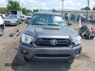 2013 Toyota Tacoma with VIN 3TMLU4EN0DM130912, listed as a IAAI auction lot 42682150 with 166,503 mi miles and . Bid and sale history available at DreamBid. Image 13.