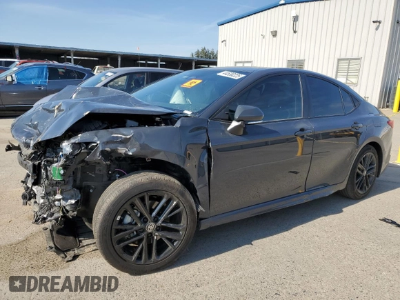 2025 Toyota Camry LE with VIN 4T1DAACK1SU539963, listed as a Copart auction lot 44530225 with 9,035 mi miles and Salvage Title. Bid and sale history available at DreamBid. Image 1.