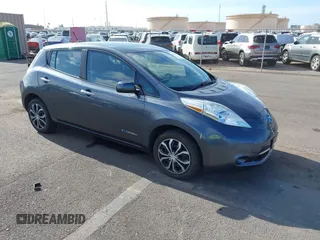2013 Nissan LEAF SL with VIN 1N4AZ0CP2DC400140, listed as a IAAI auction lot 41940116 with 68,350 mi miles. Bid and sale history available at carsss.com. Image 1.