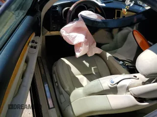 2005 Lexus SC 430 z VIN JTHFN48Y550070001, wystawiony jako Copart lot #49179564 z przebiegiem Nie podano mil oraz Szkoda całkowita • Salvage title. Historia ofert i sprzedaży dostępna na DreamBid. Obrazek 8.