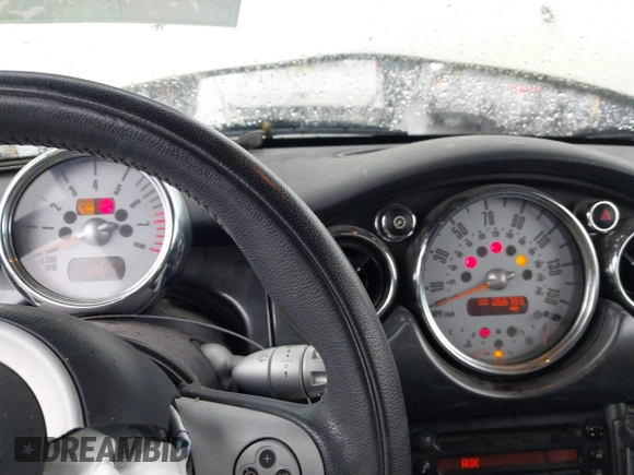 2008 MINI Convertible с VIN WMWRF33538TF68199, выставлен на аукционе IAAI как лот 42338198 с пробегом 66 793 миль миль и . История ставок и продаж доступна на DreamBid. Изображение 7.