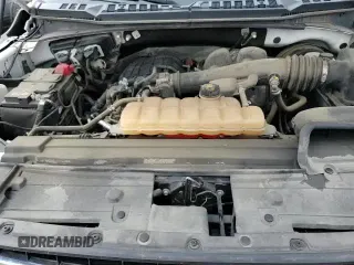 2018 Ford F-150 XL z VIN 1FTEW1CB2JKG03447, wystawiony jako Copart lot #58169475 z przebiegiem 118 322 mil mil oraz Czysty tytuł • Clean title. Historia ofert i sprzedaży dostępna na DreamBid. Obrazek 15.