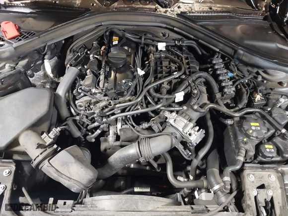 2018 BMW 3 Series 330i xDrive with VIN WBA8D9G54JNU72698, listed as a IAAI auction lot 41326965 with 81,988 mi miles. Bid and sale history available at carsss.com. Image 10.