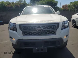 2022 Nissan Frontier Pro-4X with VIN 1N6ED1EKXNN674402, listed as a Copart auction lot 57417245 with 13,986 mi miles and Salvage title. Bid and sale history available at DreamBid. Image 5.