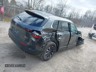 2024 Mazda CX-50 S Preferred z VIN 7MMVABBM1RN191684, wystawiony jako IAAI lot #41977557 z przebiegiem 6353 mil mil oraz . Historia ofert i sprzedaży dostępna na DreamBid. Obrazek 4.