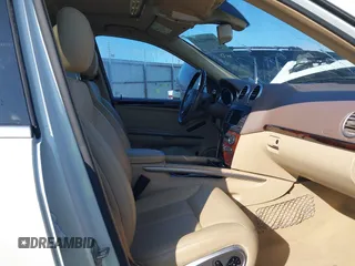 2008 Mercedes-Benz GL-Class 5.5L with VIN 4JGBF86E08A349444, listed as a IAAI auction lot 40992114 with 93,553 mi miles. Bid and sale history available at carsss.com. Image 5.