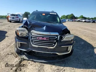 2017 GMC Terrain SLT z VIN 2GKALPEK2H6304341, wystawiony jako Copart lot #55563395 z przebiegiem 107 256 mil mil oraz Szkoda całkowita • Salvage title. Historia ofert i sprzedaży dostępna na DreamBid. Obrazek 14.