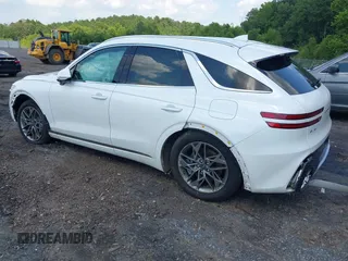 2025 Genesis GV70 2.5T with VIN KMUMADTB8SU213077, listed as a IAAI auction lot 42642854 with 13,762 mi miles and . Bid and sale history available at DreamBid. Image 3.