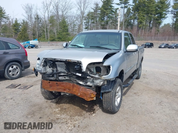 2003 Toyota Tundra SR5 with VIN 5TBBT44183S400232, listed as a IAAI auction lot 41933745 with 272,752 mi miles and . Bid and sale history available at carsss.com. Image 6.