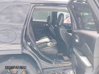 2019 Jeep Cherokee Latitude Plus с VIN 1C4PJMLB3KD291251, выставлен на аукционе IAAI как лот 41609501 с пробегом 52 292 миль миль и . История ставок и продаж доступна на DreamBid. Изображение 8.