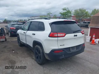 2016 Jeep Cherokee Sport with VIN 1C4PJMAB4GW367655, listed as a IAAI auction lot 42338882 with 133,750 mi miles and . Bid and sale history available at DreamBid. Image 3.
