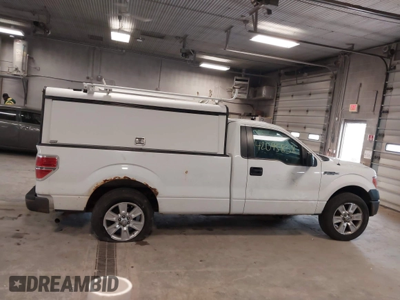 2013 Ford F-150 XL with VIN 1FTMF1CM0DKD73831, listed as a IAAI auction lot 42045838 with 249,295 mi miles and . Bid and sale history available at carsss.com. Image 13.