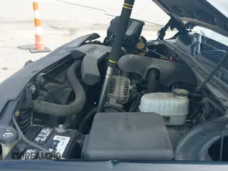 2005 Chevrolet Tahoe Z71 with VIN 1GNEK13T45R111138, listed as a IAAI auction lot 41880322 with Not provided miles and . Bid and sale history available at DreamBid. Image 19.