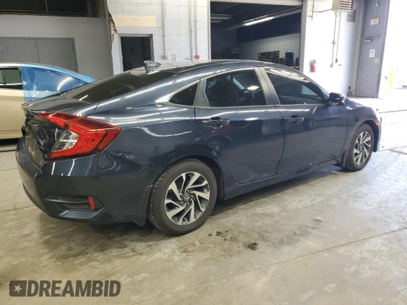 2018 Honda Civic EX с VIN 19XFC2F77JE040070, выставлен на аукционе Copart как лот 56895195 с пробегом 39 746 миль миль и Списание • Salvage title. История ставок и продаж доступна на DreamBid. Изображение 3.