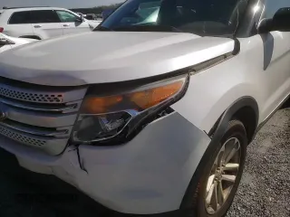 2013 Ford Explorer XLT z VIN 1FM5K8D87DGA26716, wystawiony jako Copart lot #51214045 z przebiegiem 238 248 mil mil oraz Szkoda całkowita • Salvage title. Historia ofert i sprzedaży dostępna na DreamBid. Obrazek 11.