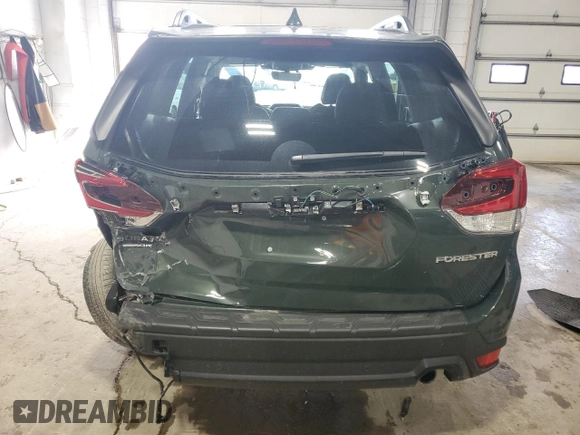 2022 Subaru Forester Limited with VIN JF2SKAPC8NH443466, listed as a Copart auction lot 65988675 with 23,330 mi miles and Salvage title. Bid and sale history available at DreamBid. Image 6.