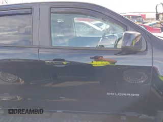 2021 Chevrolet Colorado 2WD LT with VIN 1GCGSCEN1M1111865, listed as a IAAI auction lot 41650905 with 58,389 mi miles and . Bid and sale history available at DreamBid. Image 13.