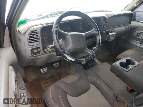 1998 Chevrolet Silverado 1500 with VIN 1GCEK14R0WZ137636, listed as a Copart auction lot 50781335 with 276,184 mi miles and Salvage Title. Bid and sale history available at DreamBid. Image 8.