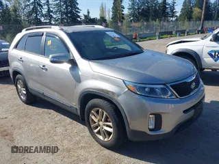 2014 Kia Sorento LX with VIN 5XYKTDA69EG522542, listed as a IAAI auction lot 42045720 with 1 mi miles. Bid and sale history available at carsss.com. Image 1.