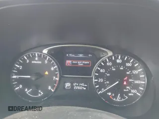 2014 Nissan Pathfinder SL with VIN 5N1AR2MM7EC644602, listed as a IAAI auction lot 42029397 with 124,145 mi miles. Bid and sale history available at carsss.com. Image 7.