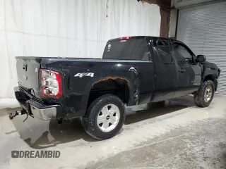 2011 Chevrolet Silverado 1500 LS with VIN 1GCRKREAXBZ328869, listed as a Copart auction lot 52325325 with 225,381 mi miles and Salvage Title. Bid and sale history available at carsss.com. Image 3.