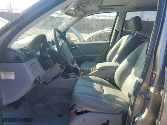2005 Mercedes-Benz M-Class 3.7L with VIN 4JGAB57E05A561695, listed as a Copart auction lot 88772105 with 159,452 mi miles and Salvage Title. Bid and sale history available at carsss.com. Image 7.