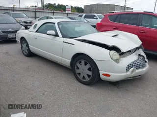 2002 Ford Thunderbird w/Hardtop Premium with VIN 1FAHP60A62Y127579, listed as a IAAI auction lot 42035019 with 98,582 mi miles. Bid and sale history available at carsss.com. Image 1.