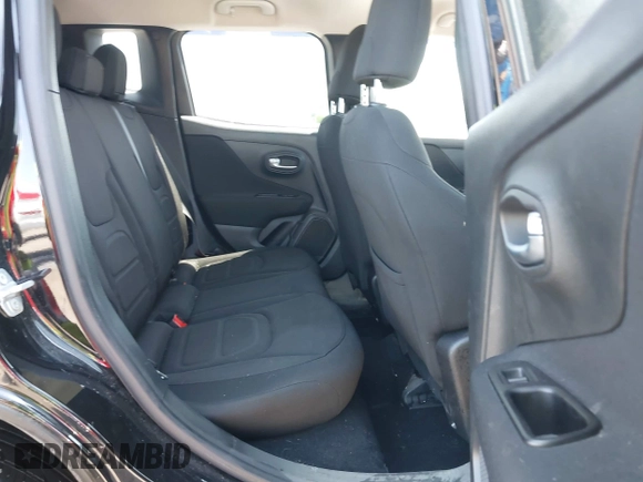 2020 Jeep Renegade Latitude z VIN ZACNJABB1LPL44438, wystawiony jako IAAI lot #41982404 z przebiegiem 77 537 mil mil oraz . Historia ofert i sprzedaży dostępna na DreamBid. Obrazek 8.