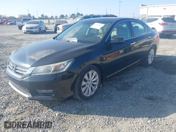 2013 Honda Accord Sdn EX-L with VIN 1HGCR2F85DA147590, listed as a IAAI auction lot 41532019 with 166,433 mi miles. Bid and sale history available at carsss.com. Image 17.
