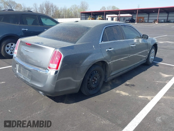 2012 Chrysler 300 Limited with VIN 2C3CCACG9CH199587, listed as a IAAI auction lot 41912142 with 158,065 mi miles. Bid and sale history available at carsss.com. Image 4.