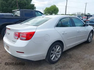 2015 Chevrolet Malibu LT with VIN 1G11D5SLXFF298732, listed as a IAAI auction lot 42060172 with 183,219 mi miles and . Bid and sale history available at DreamBid. Image 4.