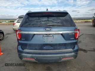 2019 Ford Explorer XLT z VIN 1FM5K8D8XKGA08921, wystawiony jako Copart lot #61784075 z przebiegiem 113 954 mil mil oraz Szkoda całkowita • Salvage title. Historia ofert i sprzedaży dostępna na DreamBid. Obrazek 6.
