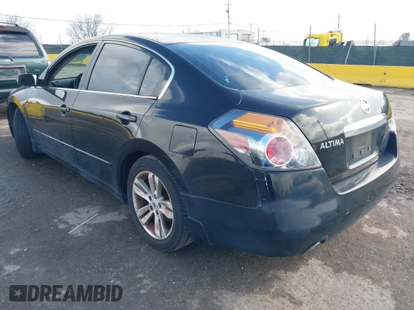 2010 Nissan Altima 3.5 SR with VIN 1N4BL2AP7AN510735, listed as a IAAI auction lot 41820166 with 184,172 mi miles. Bid and sale history available at carsss.com. Image 3.