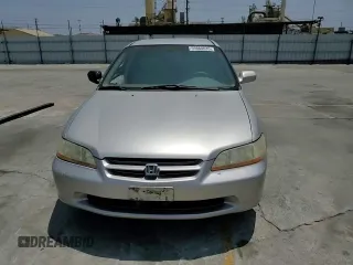1998 Honda Accord LX с VIN 1HGCG5642WA059328, выставлен на аукционе Copart как лот 59868635 с пробегом 169 317 миль миль и Списание • Salvage title. История ставок и продаж доступна на DreamBid. Изображение 14.