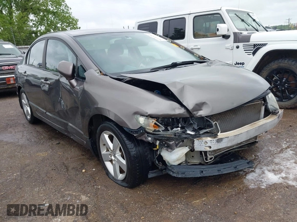 2010 Honda Civic LX-S z VIN 19XFA1F60AE070633, wystawiony jako IAAI lot #42205266 z przebiegiem 217 467 mil mil oraz . Historia ofert i sprzedaży dostępna na DreamBid. Obrazek 1.