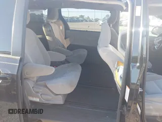 2017 Toyota Sienna LE Auto Access Seat with VIN 5TDKZ3DC5HS811239, listed as a IAAI auction lot 42723268 with 170,309 mi miles and . Bid and sale history available at DreamBid. Image 8.