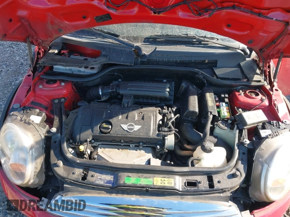 2010 MINI Convertible with VIN WMWMR3C59ATU97398, listed as a IAAI auction lot 41714054 with 12,663 mi miles and . Bid and sale history available at DreamBid. Image 10.