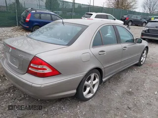 2005 Mercedes-Benz C 230 Kompressor with VIN WDBRF40J65F722047, listed as a IAAI auction lot 42021101 with 61,189 mi miles and . Bid and sale history available at DreamBid. Image 4.