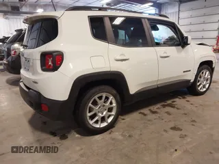 2020 Jeep Renegade Latitude with VIN ZACNJABB1LPL74247, listed as a IAAI auction lot 41755294 with 34,297 mi miles. Bid and sale history available at carsss.com. Image 4.