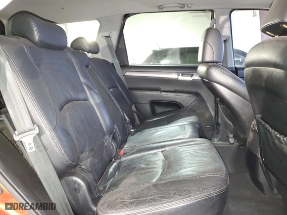 2009 Kia Borrego LX with VIN KNDJJ741395023902, listed as a Copart auction lot 83908374 with 232,282 mi miles and Salvage Title. Bid and sale history available at carsss.com. Image 10.