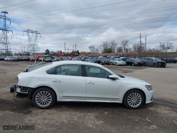 2017 Volkswagen Passat 1.8T SE with VIN 1VWBT7A34HC015593, listed as a IAAI auction lot 41747133 with NaN miles. Bid and sale history available at carsss.com. Image 13.