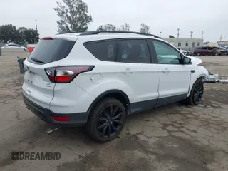 2017 Ford Escape SE with VIN 1FMCU0GD0HUD77275, listed as a IAAI auction lot 41890360 with 94,914 mi miles. Bid and sale history available at carsss.com. Image 4.
