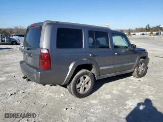 2007 Jeep Commander Sport with VIN 1J8HH48K37C695133, listed as a Copart auction lot 41487995 with 365,598 mi miles and Salvage Title. Bid and sale history available at carsss.com. Image 3.