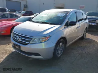 2012 Honda Odyssey EX with VIN 5FNRL5H44CB104919, listed as a IAAI auction lot 41991325 with 158,337 mi miles. Bid and sale history available at carsss.com. Image 2.