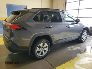 2021 Toyota RAV4 LE with VIN 2T3F1RFV1MC198301, listed as a Copart auction lot 62084275 with 47,285 mi miles and Salvage title. Bid and sale history available at DreamBid. Image 3.